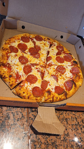 Photo of Pizza Pizza - 29 Whitewood Ave W, Temiskaming Shores, ON P0J 1P0